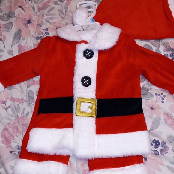 Santa Suit  - Picture 2 of 5